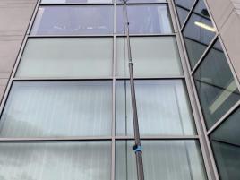 Mycie okien i elewacji szklanych